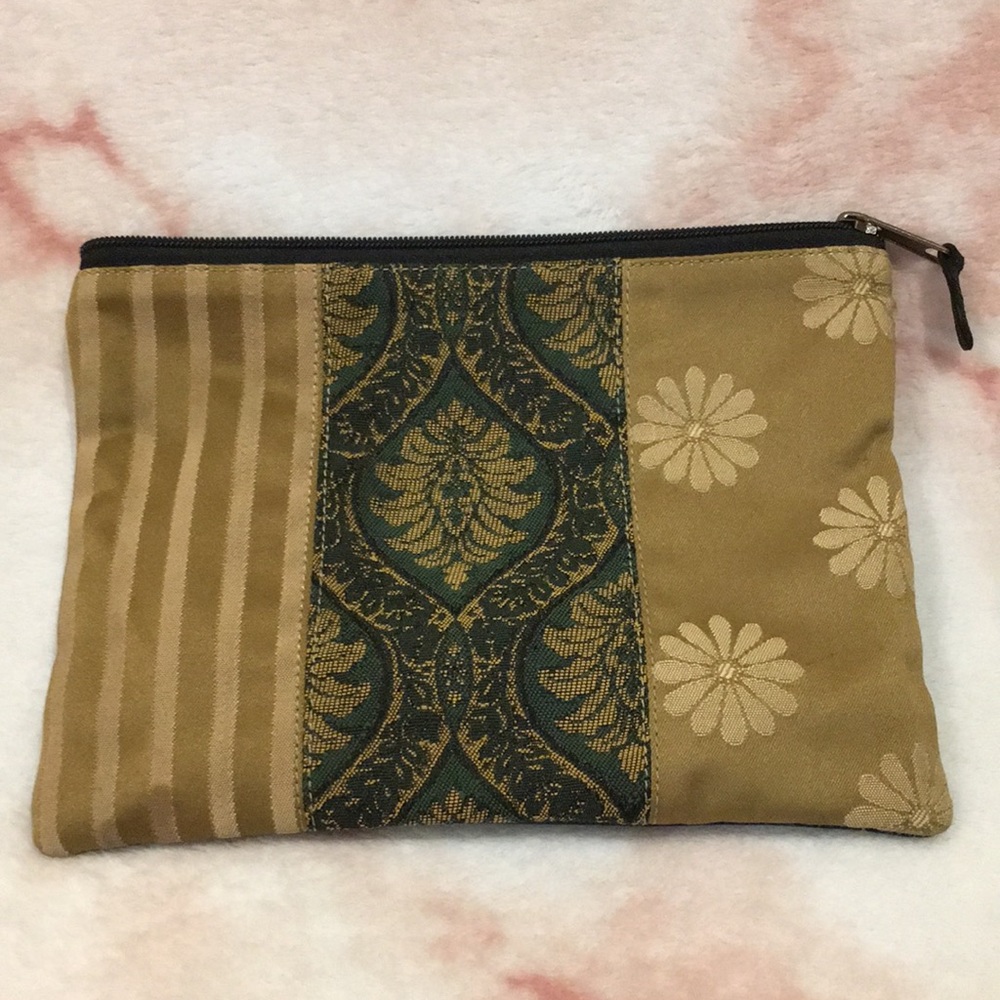Chicos Butterscotch Leather Tapestry Clutch Handbag Zipper Resale Good Condition